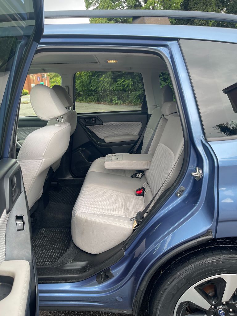 2017 Subaru Forester Premium - Photo 12