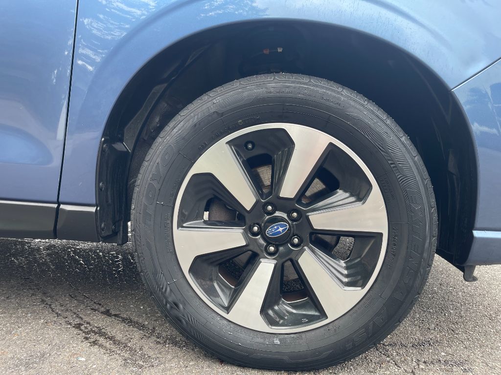 2017 Subaru Forester Premium - Photo 25