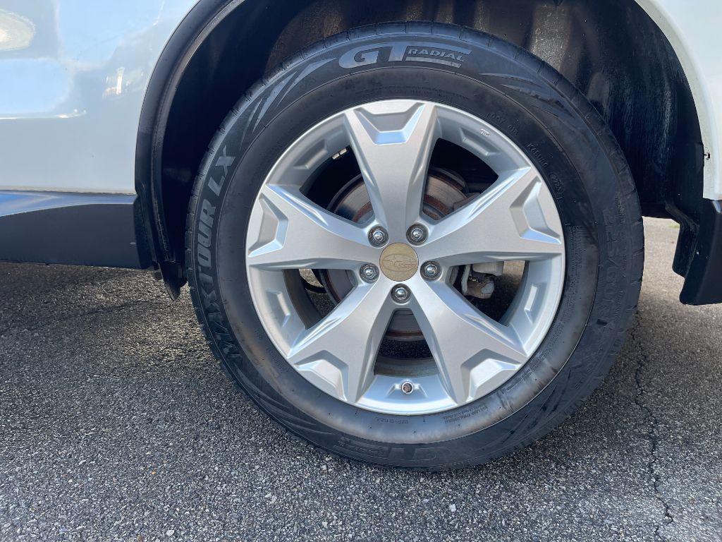2014 Subaru Forester i Premium - Photo 25